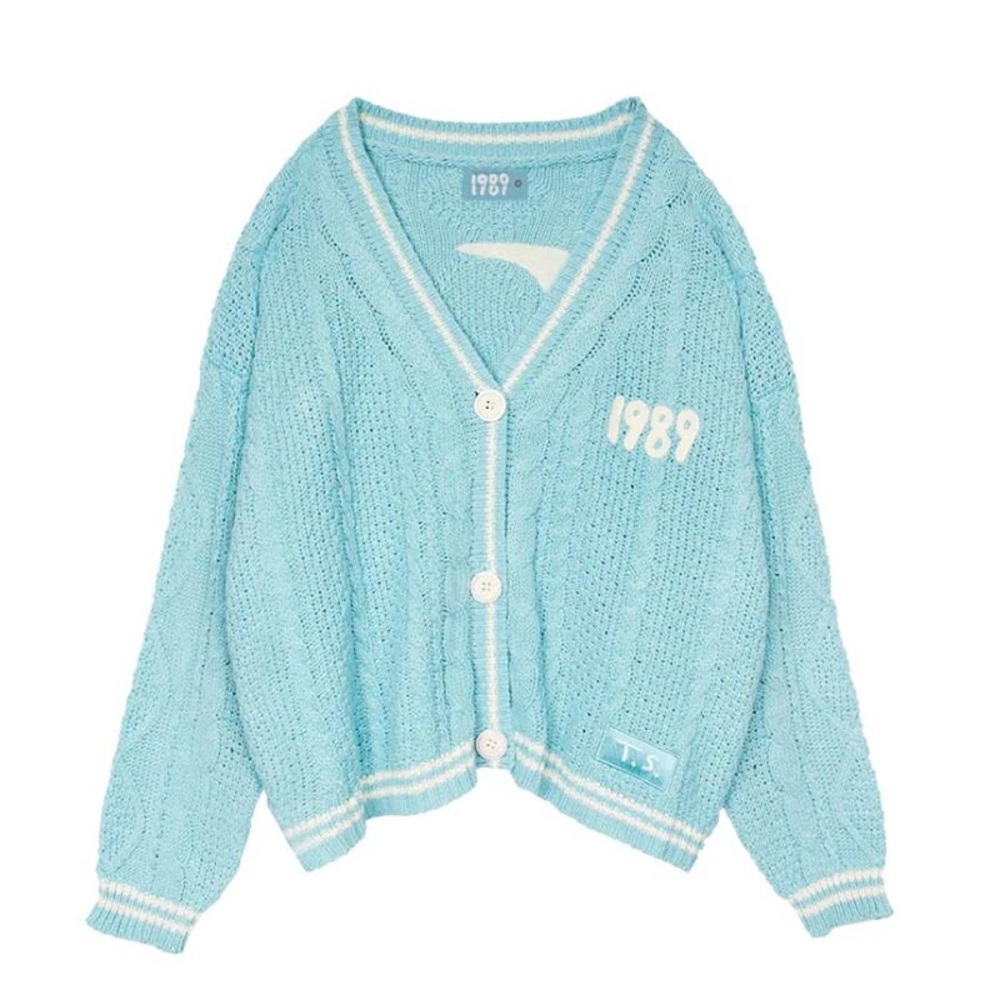 149. Last 1! Blue 1989 Cable inspired Cardigan made famous by Taylor Swift - Picture 4 of 4